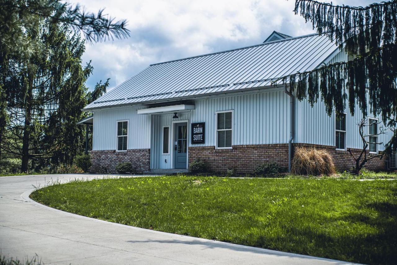 Farmhouse Suites By Amish Country Lodging Millersburg Eksteriør billede